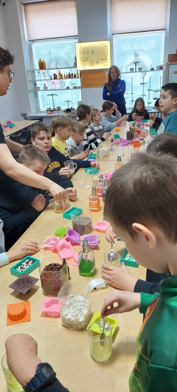 20251021_121449_resized