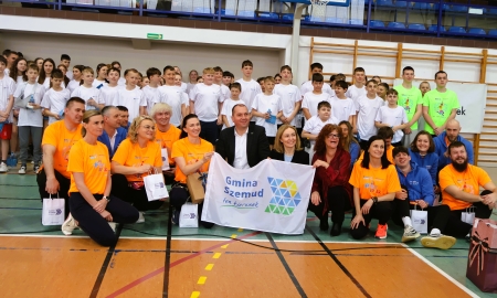 ALTERNATYWNE LEKCJE WF Z MONIKĄ PYREK W ZSP W SZEMUDZIE